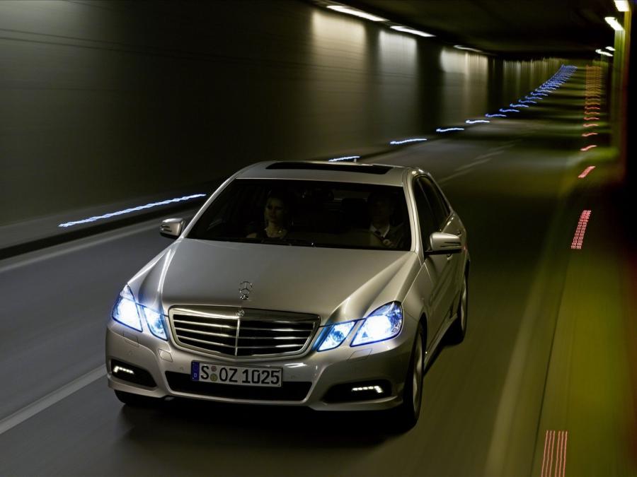  Mercedes-Benz E-Class 2009 года  (фото 64 из 74)